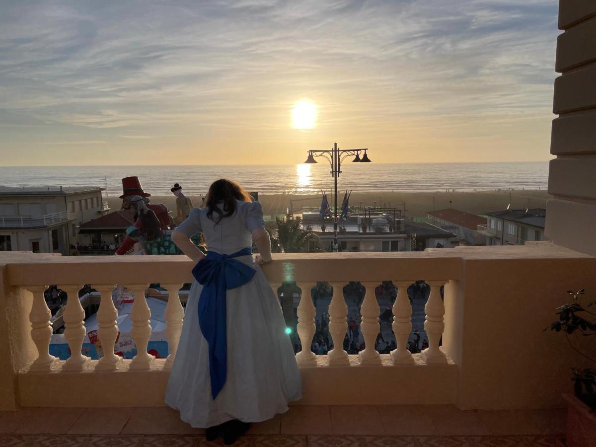 Villa Tina Hotel Viareggio Eksteriør billede