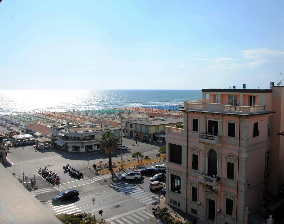 Villa Tina Hotel Viareggio Eksteriør billede